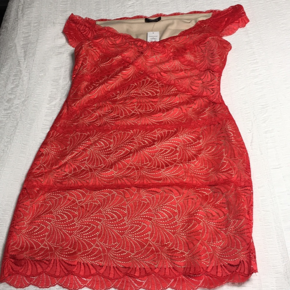 Bebe red lace dress